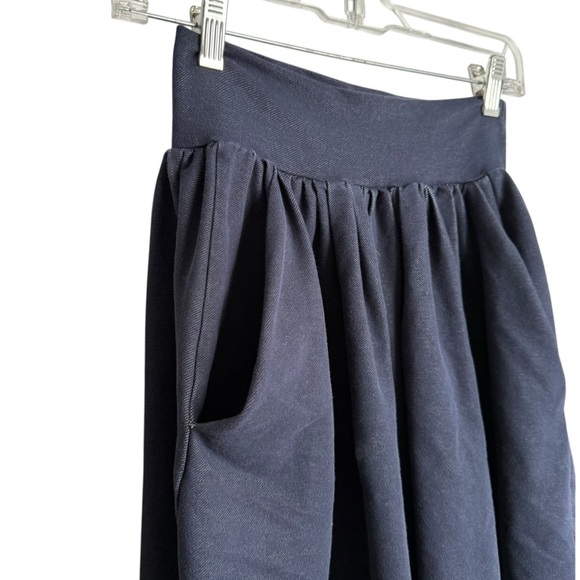4/$25 Basic Colors Girls Navy Blue Knee Length Skirt Size 10/12 - Picture 5 of 10